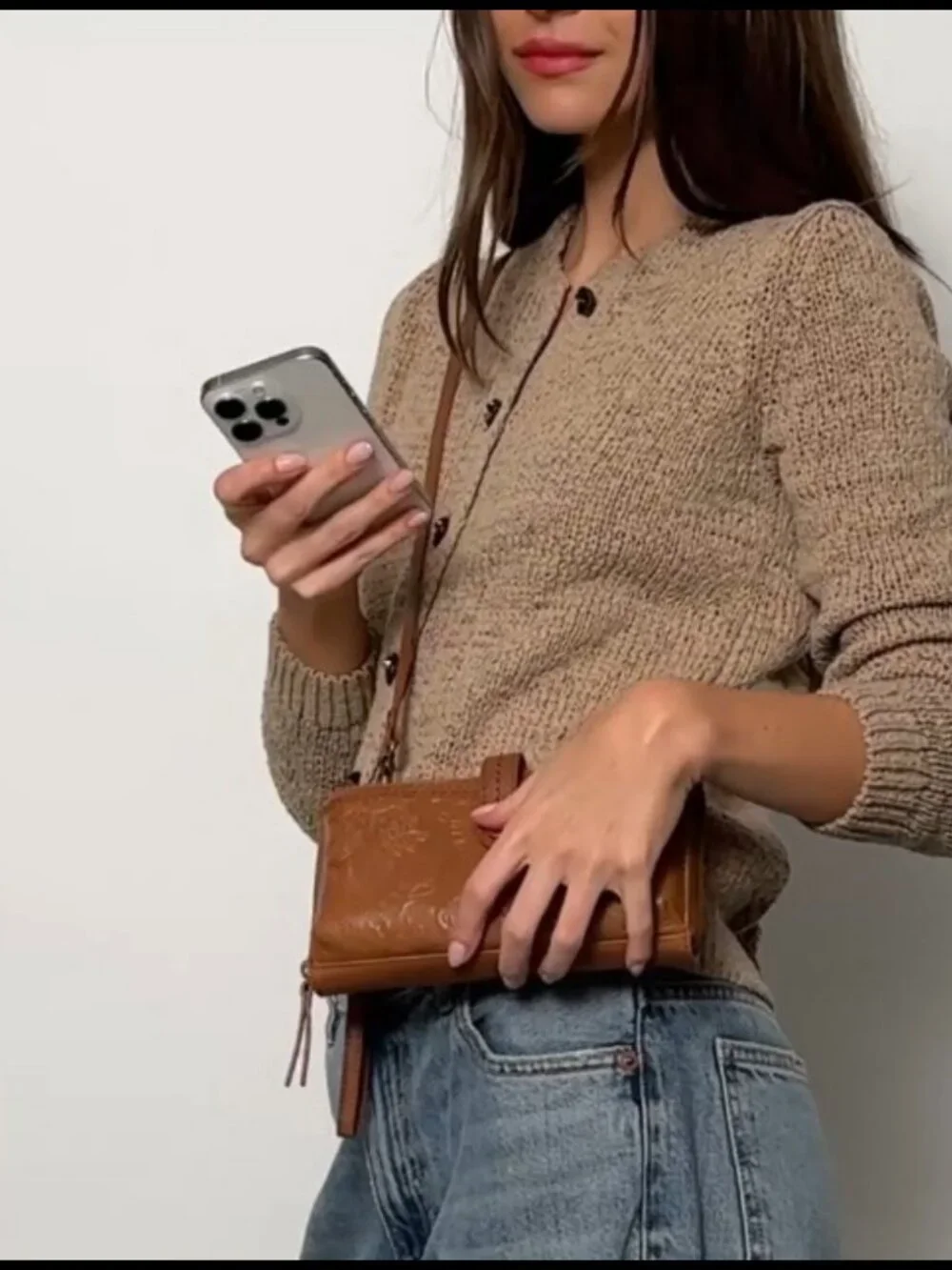 Leather Smartphone Crossbody Wallet Wristlet Convertible